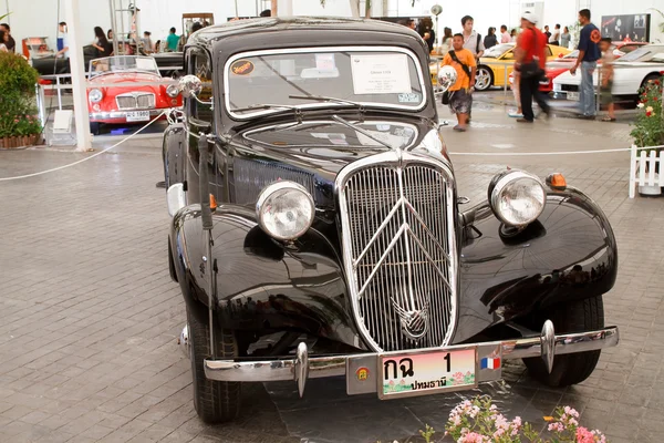 Citroen 11cv 1953 έτος, εκλεκτής ποιότητας αυτοκίνητα — Φωτογραφία Αρχείου