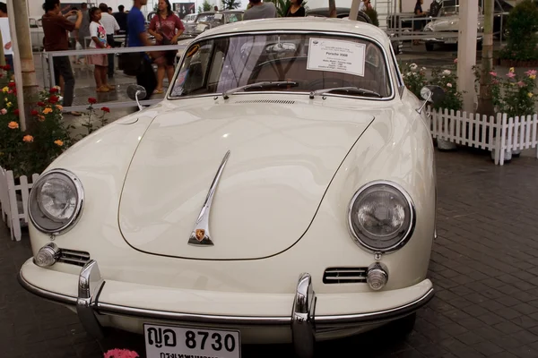 Porsche 356B, Винтажные автомобили — стоковое фото