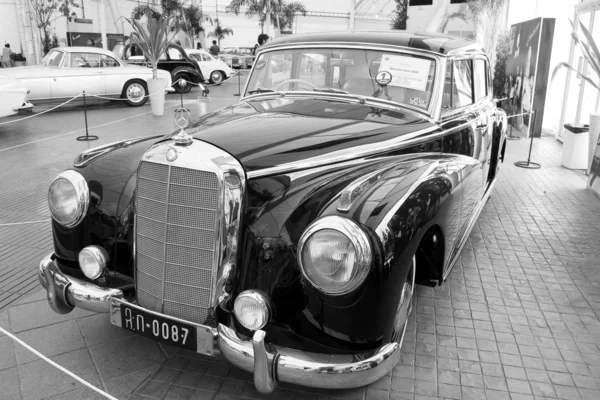 Mercedes-benz 300b, zabytkowych samochodów — Zdjęcie stockowe