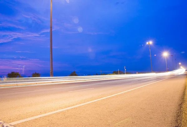 Licht auf der Straße. — Stockfoto