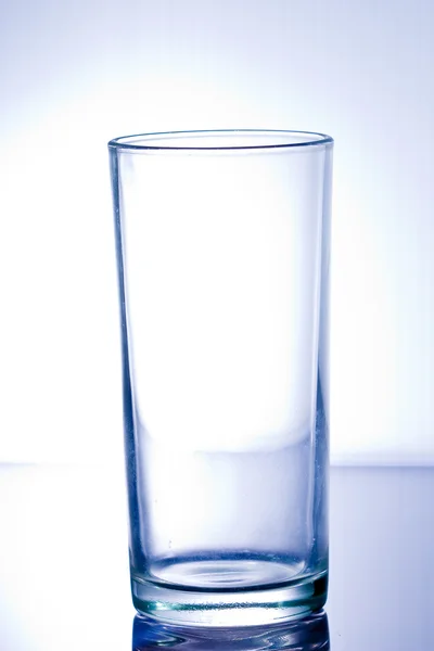 Glas mit Wasser — Stockfoto