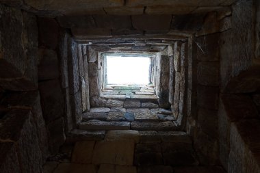 Antik sadok kok thom, Tayland