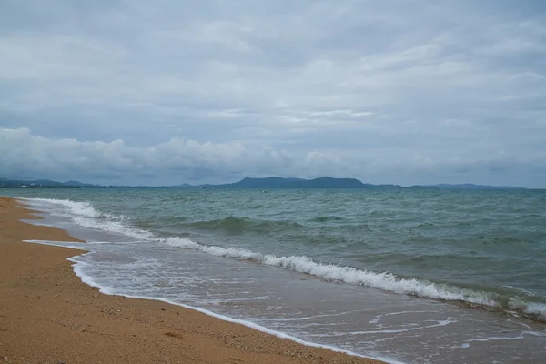 Sea wave over sand — Stock Photo, Image