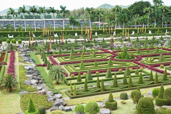 Nong Nooch jardim tropical em Pattaya, Tailândia — Fotografia de Stock