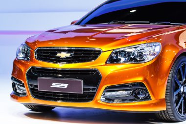 Nonthaburi, Tayland - 1 Aralık: chevrolet ss araba ekranda