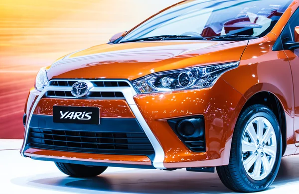 BANGKOK - 1 DICEMBRE: Toyota Yaris in mostra al 30th Thail — Foto Stock