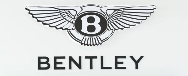 Nonthaburi - 1 Aralık: logo bir bentley araba ekranda