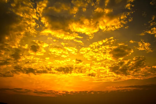 Nascer do sol em Bang Bao, Koh Chang, Tailândia — Fotografia de Stock