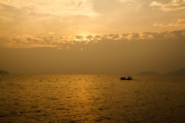 güneş doğarken bang bao, koh chang, Tayland
