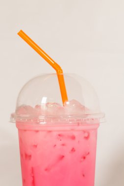 serin pembe süt