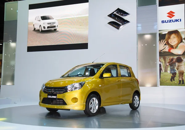 Bangkok - 30 mars: suzuki celerio bil på displayen på den 35: e ba — Stockfoto