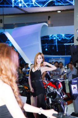 Bangkok - 30 Mart: benelli ekranda tanımlanamayan modeli 