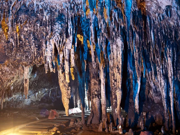 Tham khao bin mağarası — Stok fotoğraf
