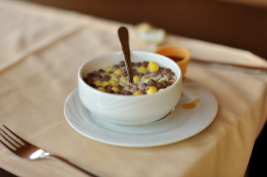 Sağlıklı kahvaltı.