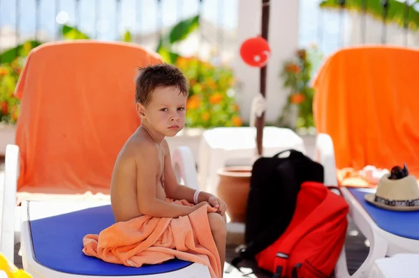 Descanso na piscina — Fotografia de Stock