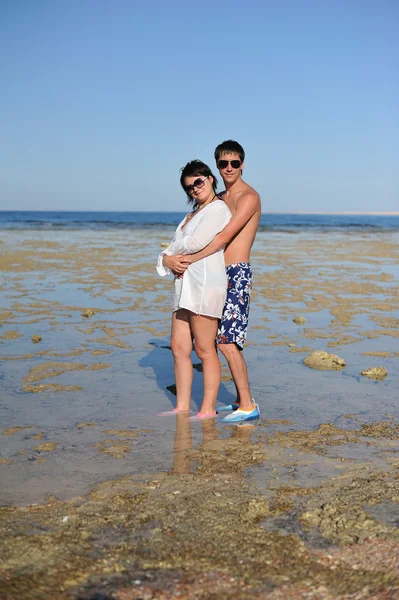 Young couple — Stock Photo, Image