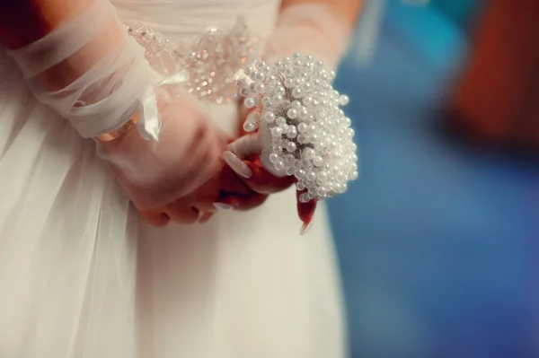 The bride's hands — Stock Photo, Image