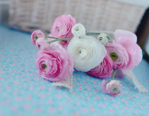 Bouquet of buttercups — Stock Photo, Image