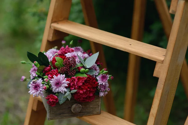 Blommig sammansättning — Stockfoto