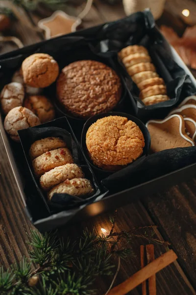 Hausgemachte Kuchen Schokoladenkekse Teegebäck Schokoladengebäck Geschenkkekse Kekse Mit Nüssen — Stockfoto