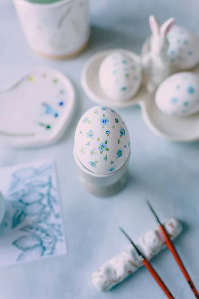 Colorir Ovos Para Férias Primavera Páscoa Tons Azuis — Fotografia de Stock