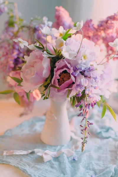 Bouquet Flowers Holiday Wedding Delicate Pastel Colors Decor Table Decoration — Fotografia de Stock