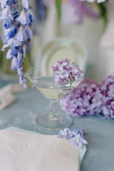 Decoration Festive Table Flowers Delicate Colors Light Shades —  Fotos de Stock