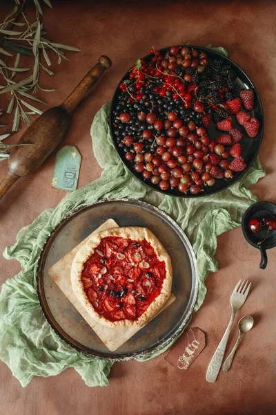 Eten Fotografie Zelfgemaakte Taart Dessert Zoete Taart Met Bessen — Stockfoto