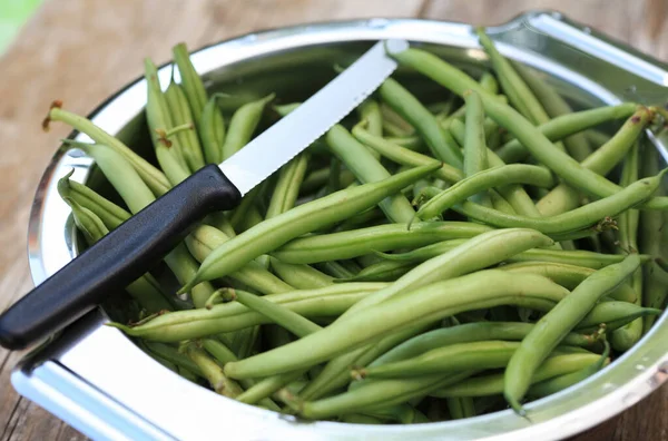 Green Beans Knife Silver Metal Bowl — Stock Photo, Image