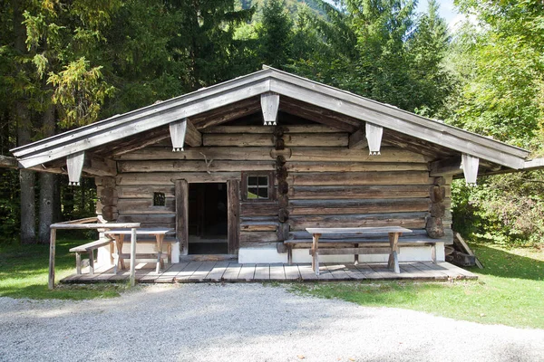 Old Abandoned Log House Bavarian Alps — Fotografia de Stock