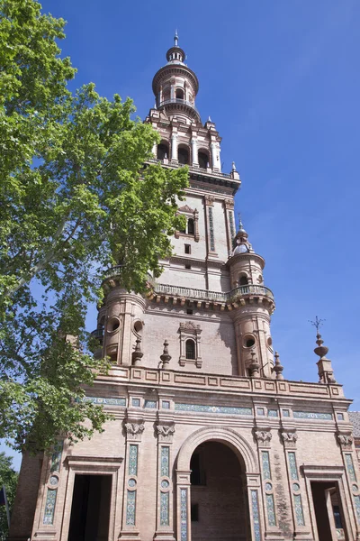 Torre da praça de Espana em Sevilha — Fotografia de Stock