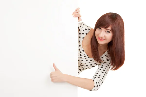 Mujer feliz con pulgares hacia arriba signo aislado sobre fondo blanco — Foto de Stock