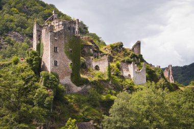 Turlar de Merle kalıntıları