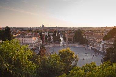 Roma 'daki Piazza del Popolo