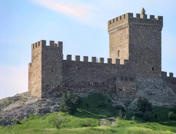 Torre Antigua Muralla Fortaleza Con Loopholes Embrasures Fortificaciones — Foto de Stock