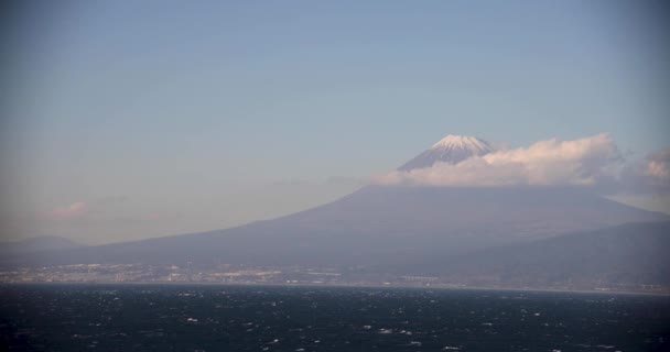 Fuji på den blå himlen i Japan solig dag — Stockvideo
