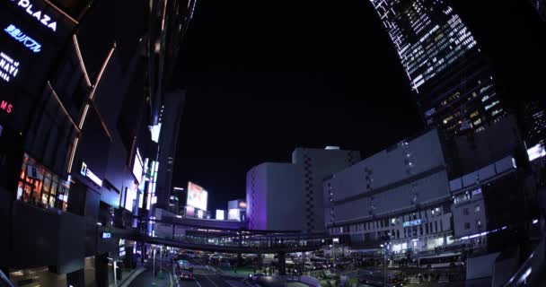 Neon città di fronte alla stazione di Shibuya — Video Stock