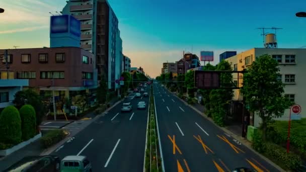 Ένα timelapse του δρόμου στο κέντρο της λεωφόρου Kanpachi στο Τόκιο ημέρα ευρύ πλάνο zoom — Αρχείο Βίντεο