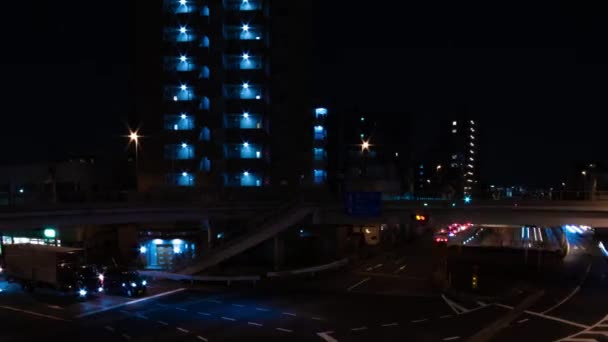 Noční doba dopravní zácpy na křižovatce v Tokiu široká pánev — Stock video