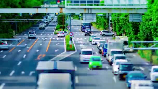 Un timelapse della strada del centro di Kanpachi avenue a Tokyo giorno tilt-shift panning — Video Stock