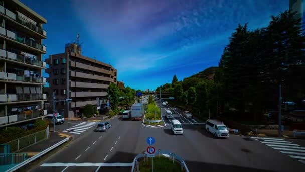 Ένα timelapse του δρόμου στο κέντρο της λεωφόρου Kanpachi στο Τόκιο μέρα ευρεία κλίση shot — Αρχείο Βίντεο