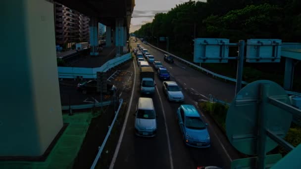 Un timelapse de la calle del centro en la avenida Kanpachi en Tokio panorámica de plano diurno — Vídeo de stock