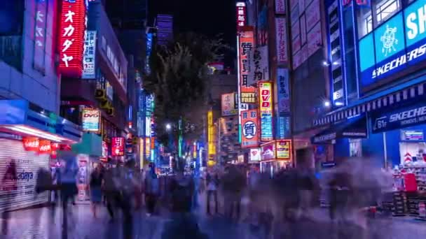 Sebuah malam tiLapse dari kota neon di Setagaya Tokyo luas panning — Stok Video