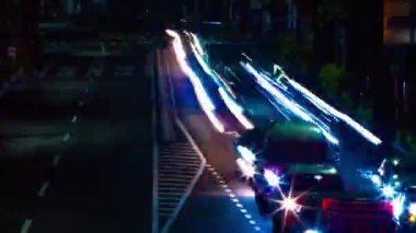 Tokyo 'daki OUME Bulvarı' ndaki şehir merkezinin zaman aralığı.