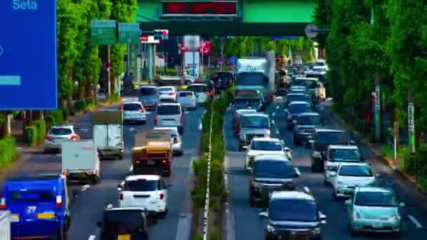 En timelapse af downtown gade på Kanpachi avenue i Tokyo dagtimerne lang skudt tilt – Stock-video