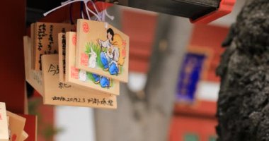 Tokyo 'daki Kanda miyojin tapınağındaki adak tabletleri