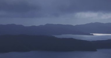 Amami oshima Kagoshima yüksek açı mavi okyanus yakınında Takachiyama promontory