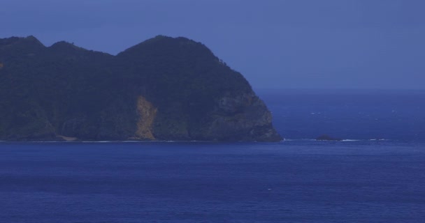 鹿儿岛蓝海附近的Manenzaki海角 — 图库视频影像