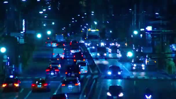 东京市中心大街上的交通堵塞经过了一个夜晚，枪林弹雨终于过去了 — 图库视频影像
