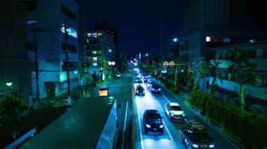 Tokyo 'daki şehir merkezindeki trafik sıkışıklığının gece çekimleri.